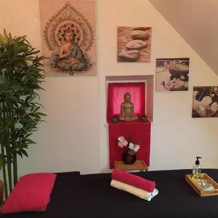 Aux Marais Nocleg ze śniadaniem 3*