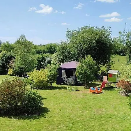 Aux Marais Nocleg ze śniadaniem 3*