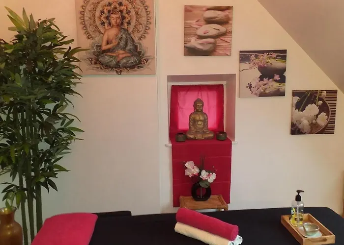 Aux Marais Bed & Breakfast 3*